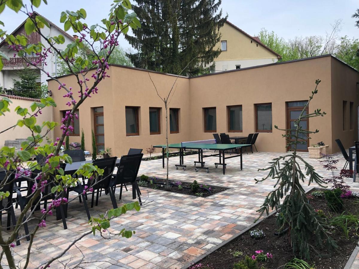 Second Home Apartments Miskolctapolca Buitenkant foto